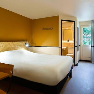 Greet Hotel Villeneuve La Garenne - Renove
